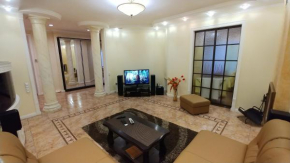 Two bedrooms. Lux. 20 Shota Rustaveli str. Centre, Kiev
